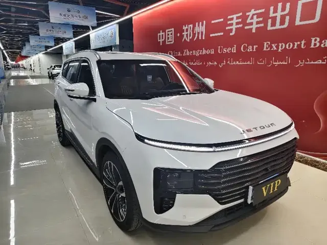 Jetour X70 PLUS 2025 1.5T Flagship 5-seater