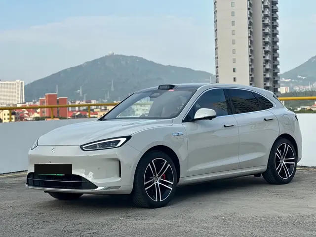 AITO Wenjie AITO M5 2025 Extended Range Ultra AWD