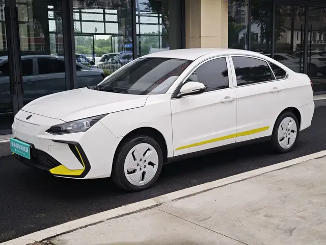 Dongfeng Aeolus Dongfeng Fengshen E70 2023 PRO Zhixing Edition