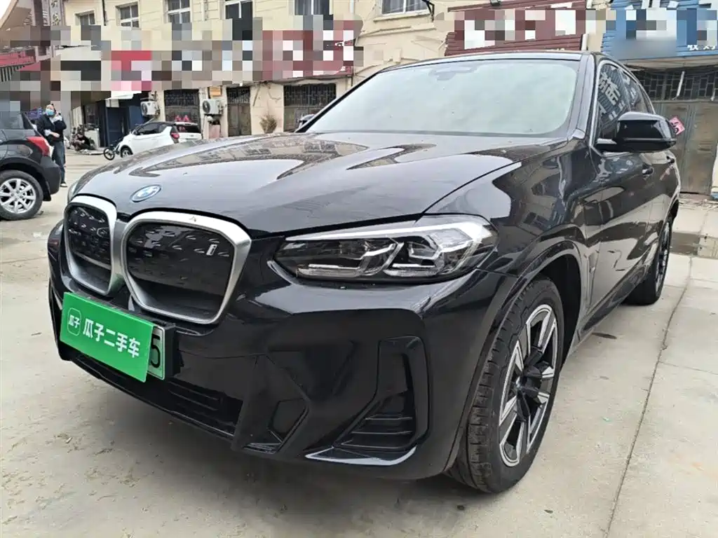 BMW iX3 2023 Leading Type