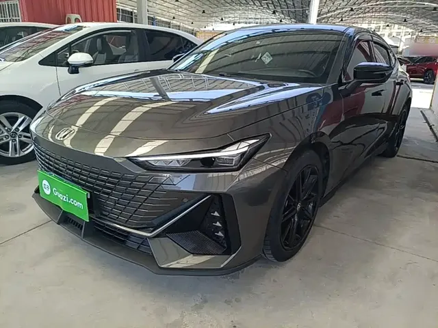 Changan UNI-V 2022 1.5T Premium Model