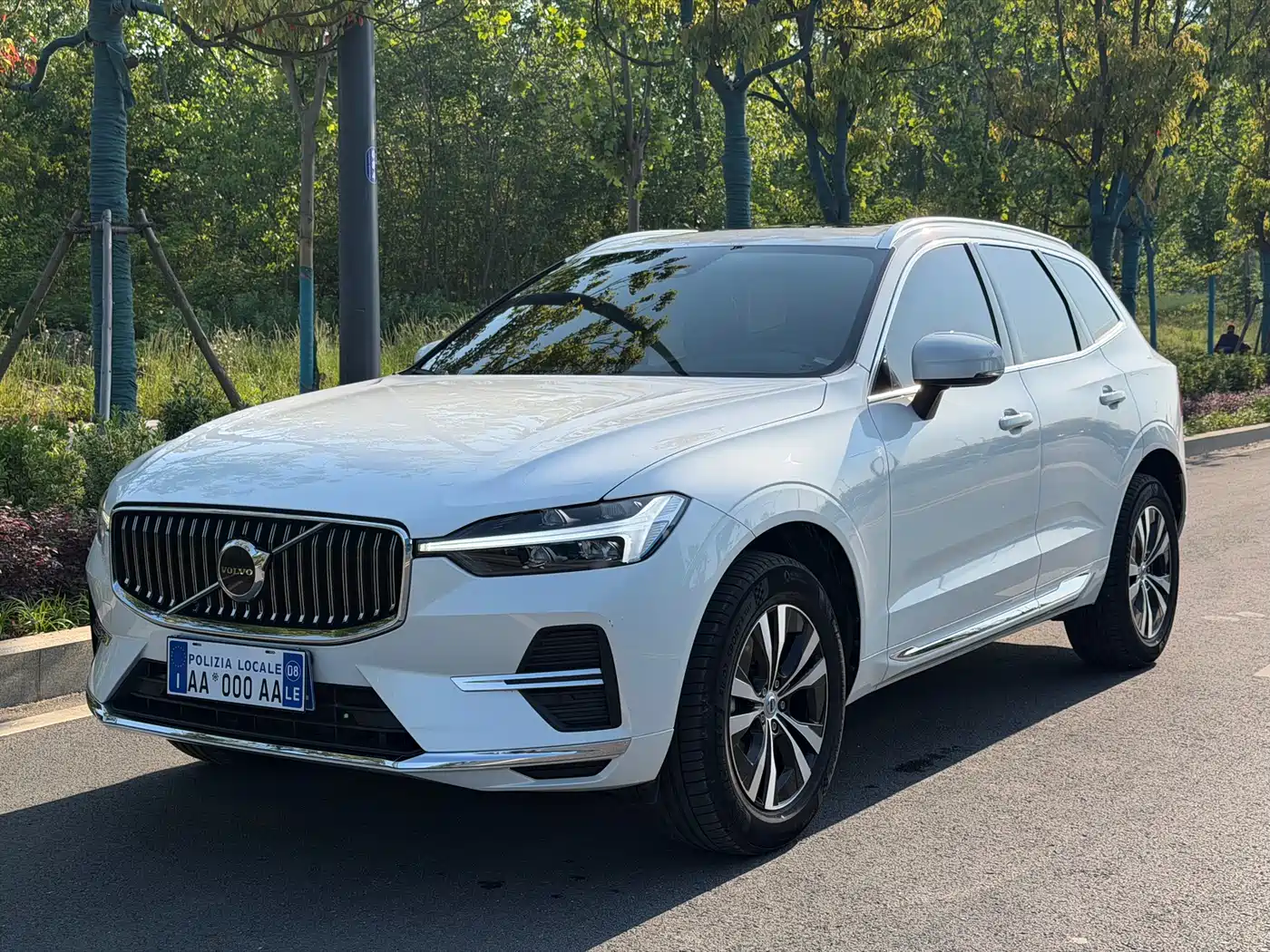Volvo XC60 2023 B5 AWD Smart Luxury Edition