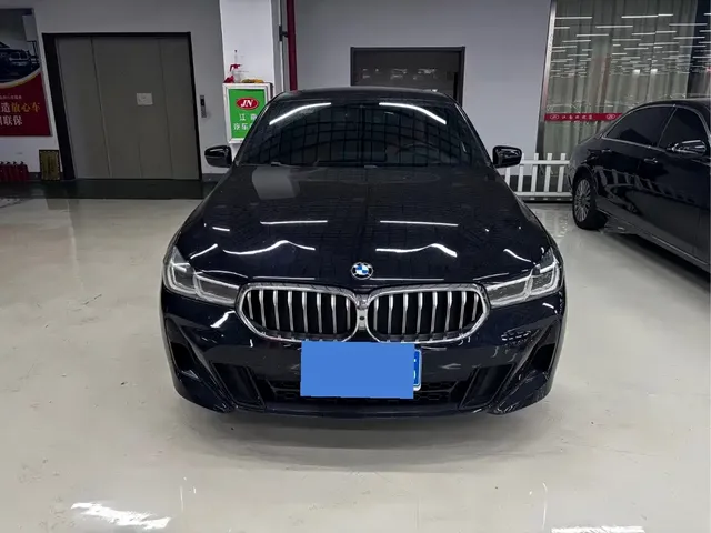 BMW 6 Series GT 2022 Model 630i Luxury Design Package