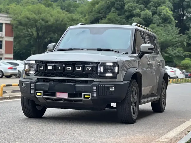 Jetour Traveler 2023 Model 1.5T 2WD Discovery PRO
