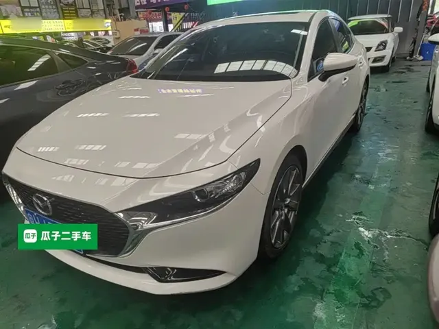 Mazda 3 Axela 2021 2.0L Automatic Premium Edition