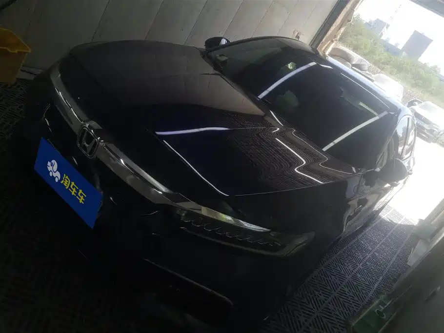 Honda Inspire 2019 Sharp Hybrid 2.0L Pure Fashion China VI