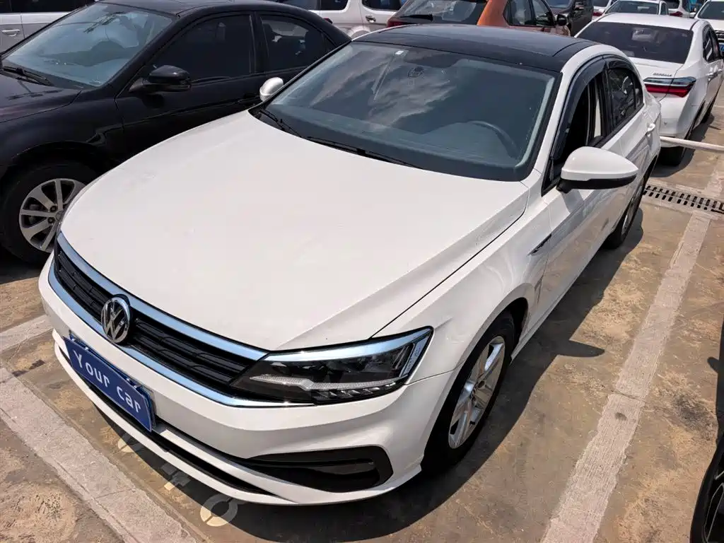 Volkswagen Lamando 2021 230TSI DSG Fashion Edition