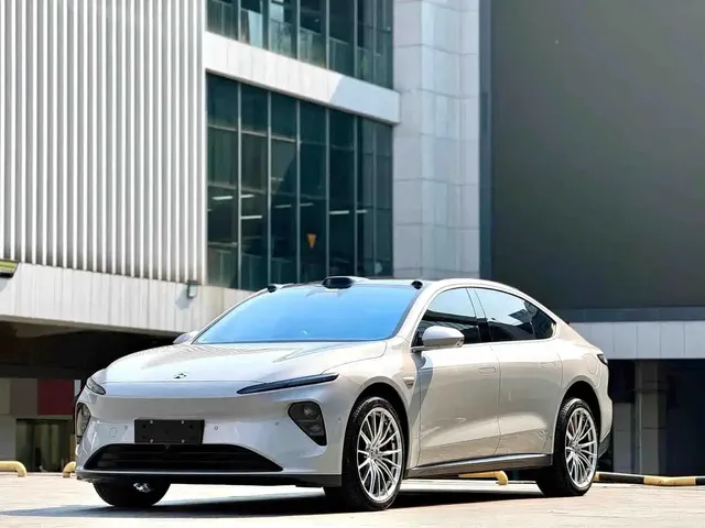 NIO ET7 2024 75kWh Executive Signature Edition