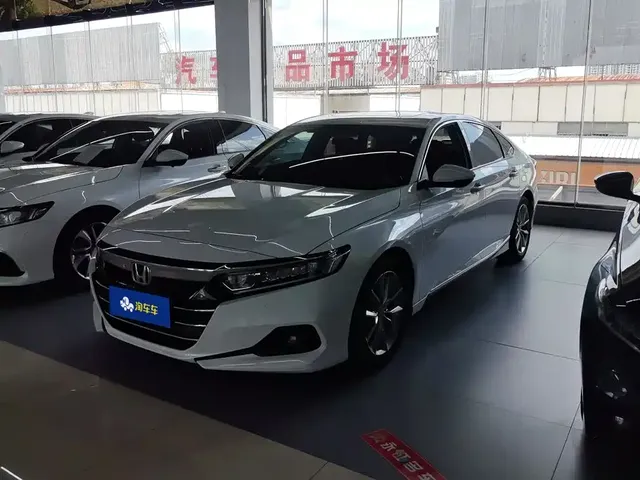 Honda Accord 2022 260TURBO Phantom Night Premium