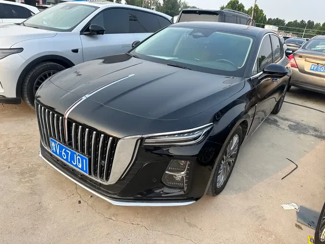 Hongqi H5 2023 2.0T Auto Smart Connect Flag Comfort