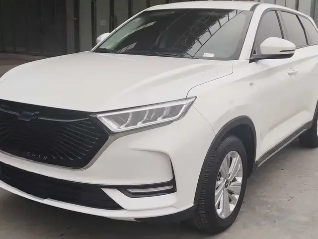 Changan Oshan X7 2021 Model 1.5T Auto Pilot Edition