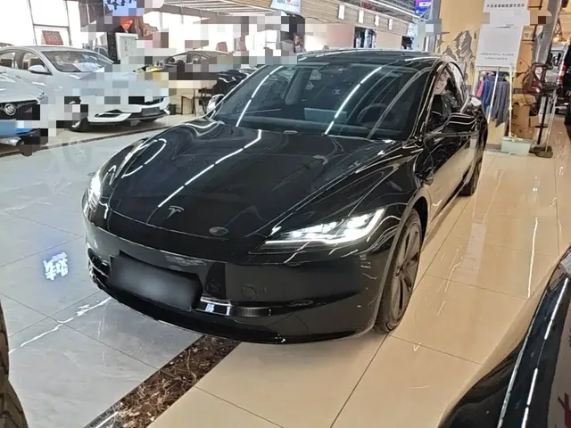 Tesla Model 3 2023 Rear-Wheel Drive