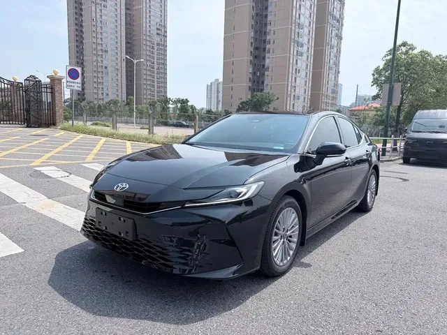 Toyota Camry 2026 2.0E Elite Edition