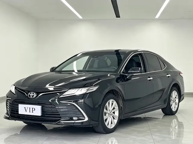 Toyota Camry 2021 2.0G Luxury Edition
