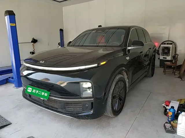 Li Auto Li L8 2024 Pro