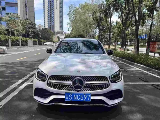 Mercedes-Benz GLC Coupe 2020 GLC 260 4MATIC Coupe SUV