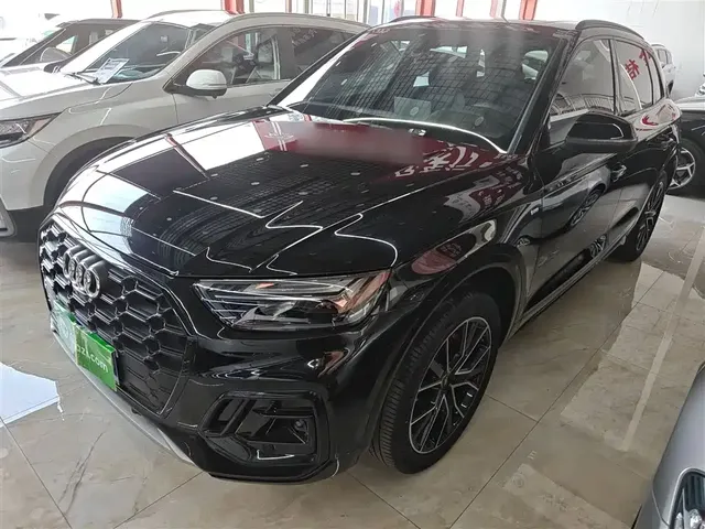 Audi Q5L 2024 Model 45 TFSI Luxury Dynamic