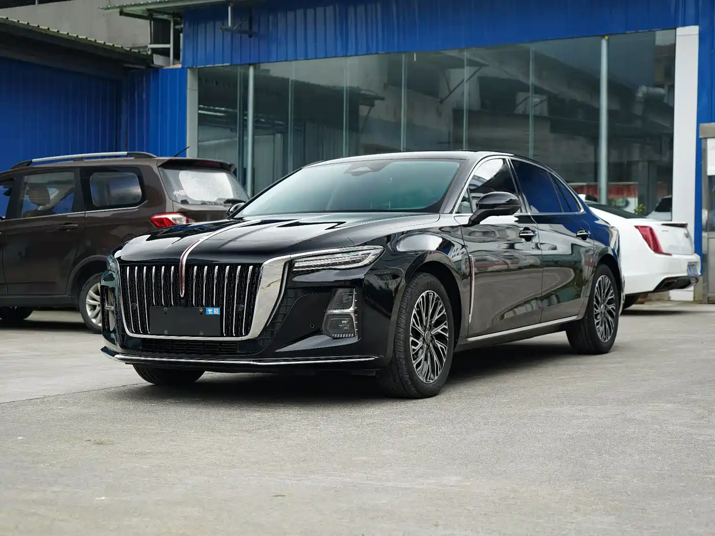 Hongqi H5 2025 2.0T Automatic Flag Celebration 500,000 Units Anniversary Edition