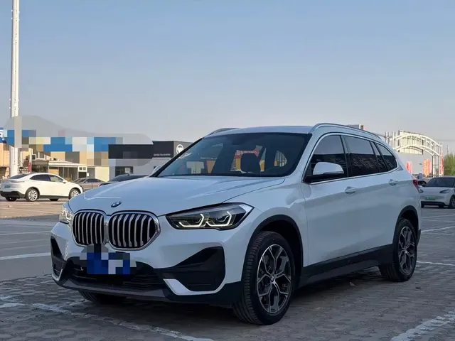 BMW X1 2022 sDrive25Li Leading