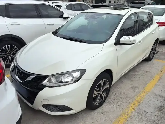 Nissan Tiida 2021 1.6L CVT Smart Drive Edition