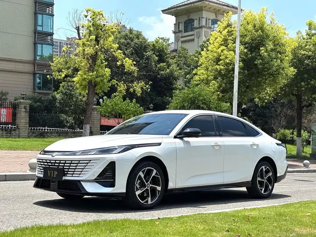 Changan Eado 2025 Model Year Facelift 1.5T 500Bar Basic Edition