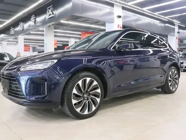 AITO Wenjie AITO M5 2022 Extended Range AWD Performance Edition
