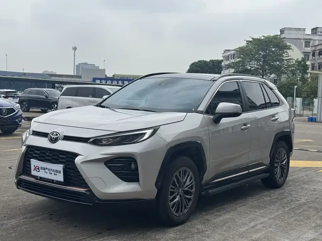 Toyota Wildlander 2024 2.0L CVT 2WD Luxury PLUS Edition