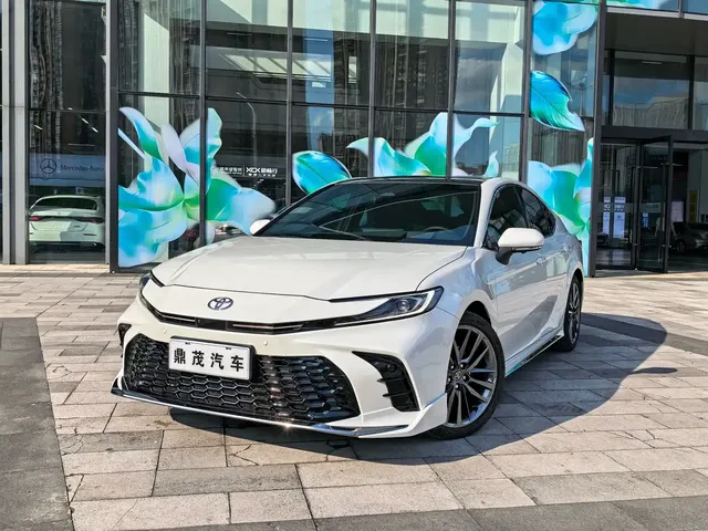 Toyota Camry 2026 Hybrid 2.0HXS Sport Plus Edition