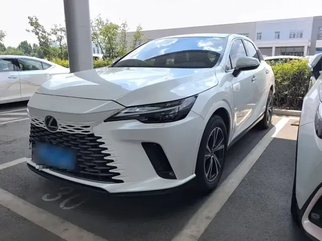 Lexus RX 2025 300 4WD Premium Edition