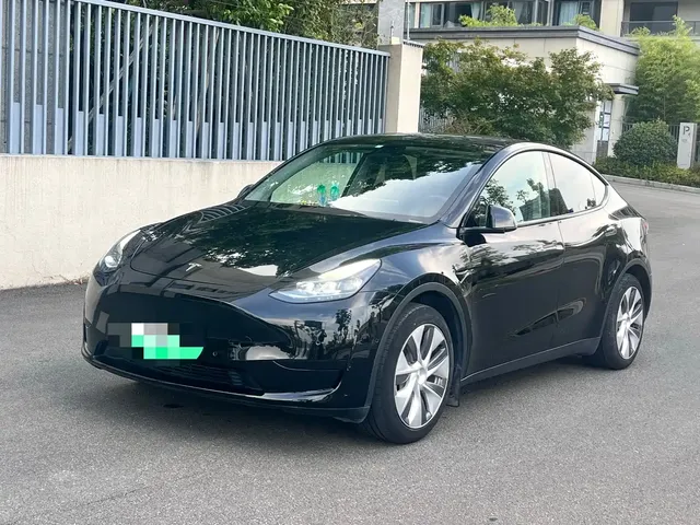 Tesla Model Y 2022 Facelift Rear-Wheel Drive Version