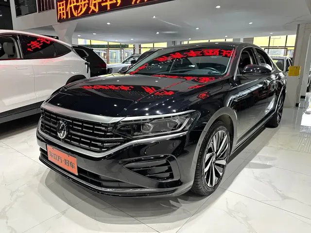 Volkswagen Passat 2023 380TSI Luxury Edition