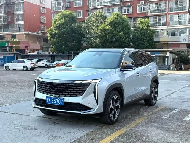Geely Boyue L 2023 1.5TD DCT Premium