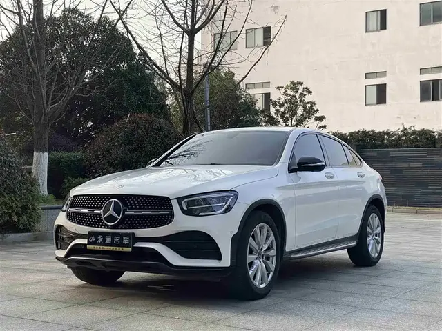 Mercedes-Benz GLC Coupe 2020 GLC 260 4MATIC Coupe SUV