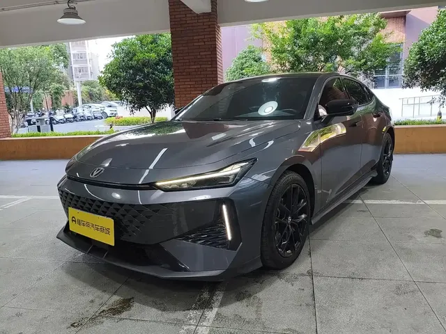 Changan UNI-V 2024 1.5T Deluxe