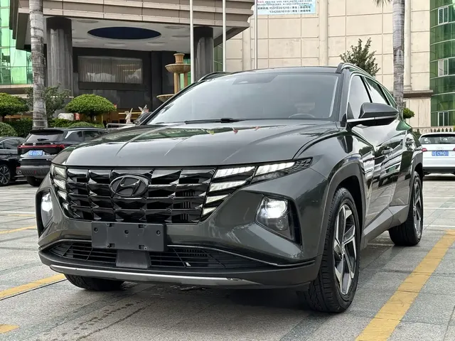 Hyundai Tucson 2023 Tucson L 1.5T Automatic 2WD LUX Premium Edition