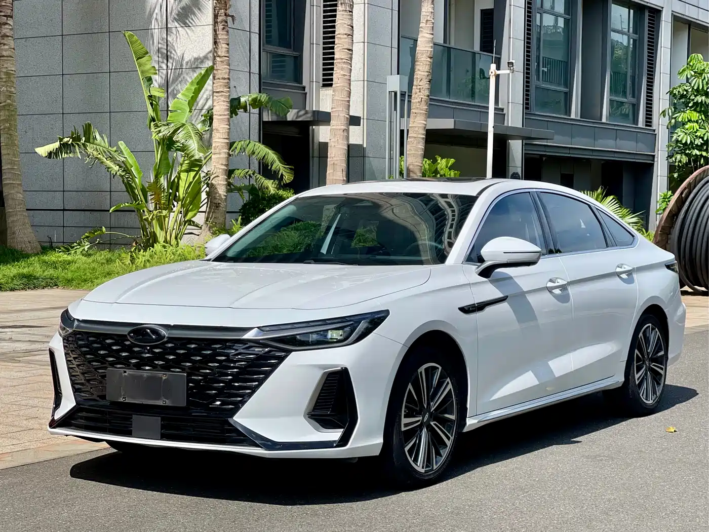 Chery Arrizo 8 2022 1.6T DCT Yi