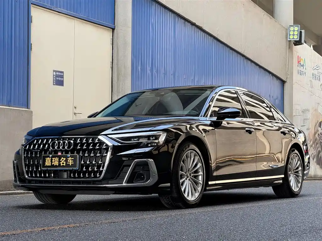 Audi A8 2025 A8L 45 TFSI quattro Luxury