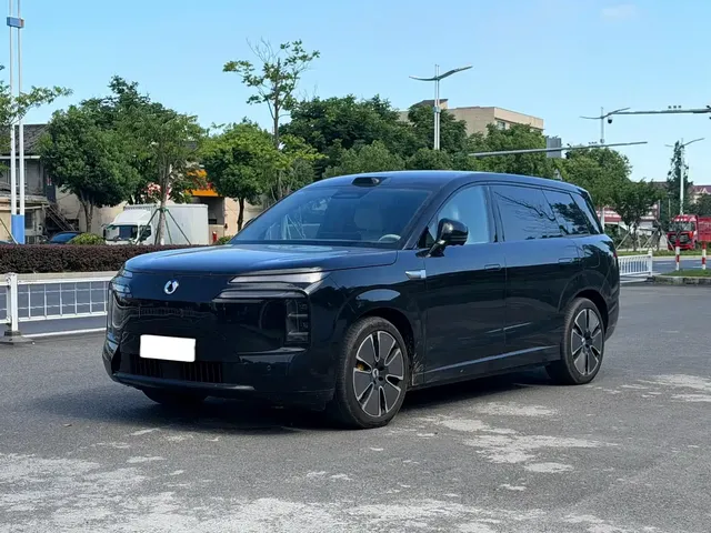 Denza N8L 2025 Standard
