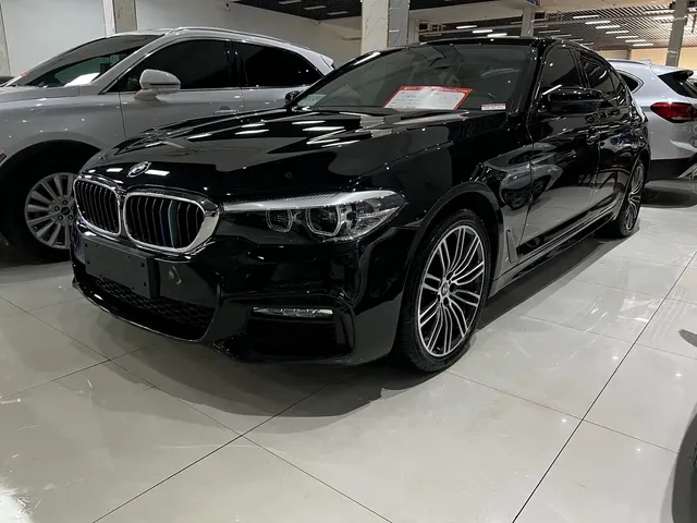 BMW 5 Series 2018 530Li Leading M Sport Package