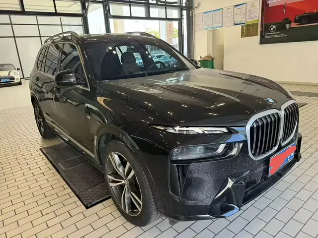 BMW X7 2023 xDrive40i Exclusive M Sport Package