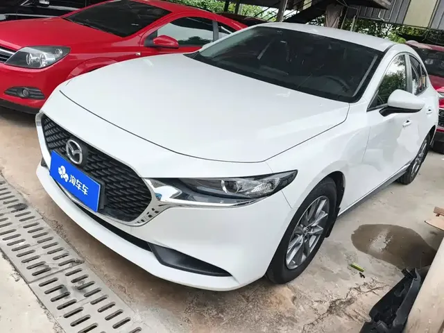Mazda 3 Axela 2023 2.0L Auto Zhiqing