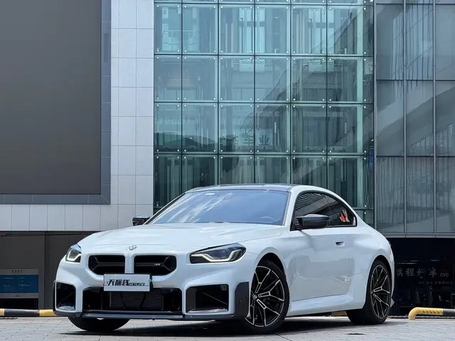 BMW M2 2024 M2