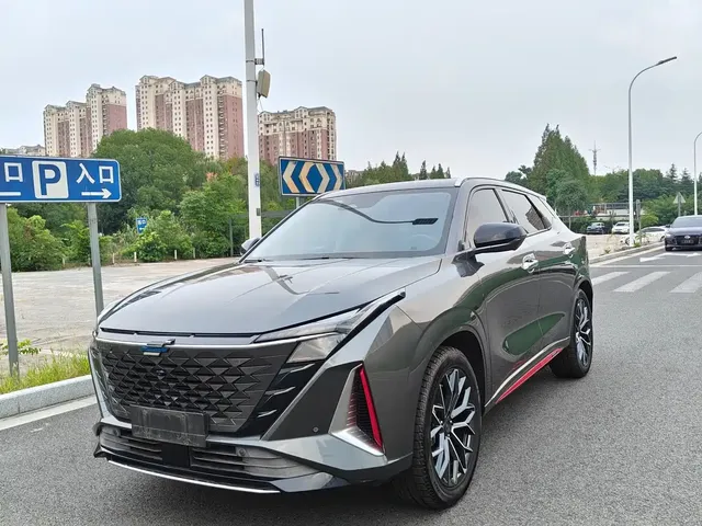 Changan Oshan Z6 2022 Blue Whale 1.5T DCT Intelligent Enjoyment