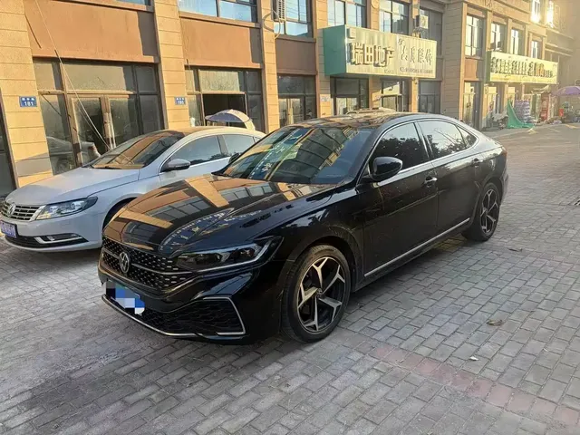 Volkswagen Passat 2024 330TSI Starlight Elite Edition