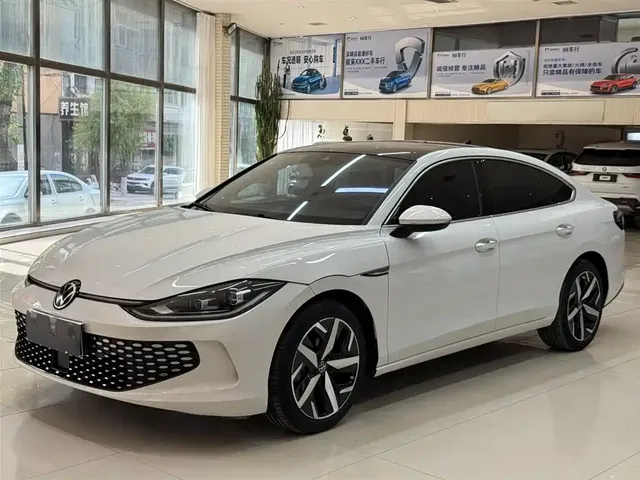 Volkswagen Lamando 2022 Lamando L 280TSI DSG Cool Edition