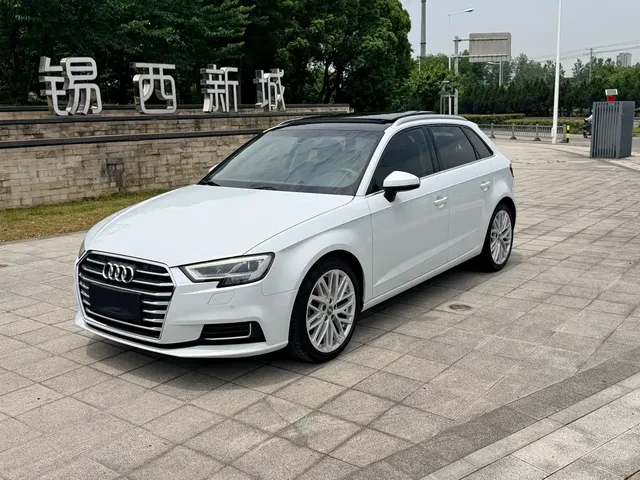 Audi A3 2018 30th Anniversary Sportback 35 TFSI Style