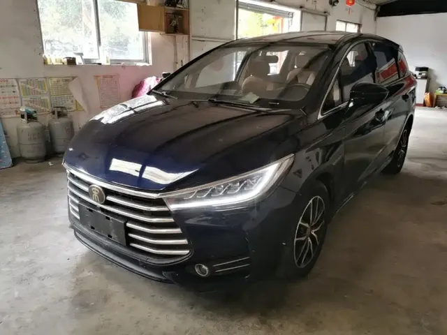 BYD Song MAX 2018 1.5T Manual Smart Connected Luxury 6-Seater