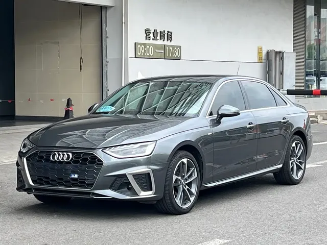 Audi A4L 2020 40 TFSI Fashion Dynamic Edition