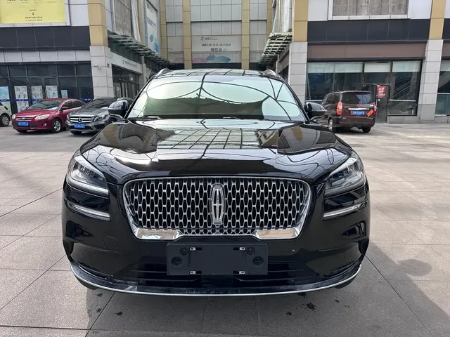 Lincoln Adventurer 2022 2.0T 2WD Deluxe Edition