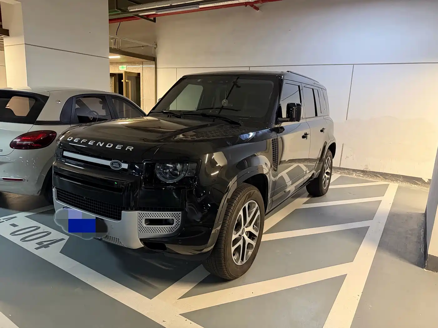 Land Rover Defender 2024 110 3.0T P400 XS